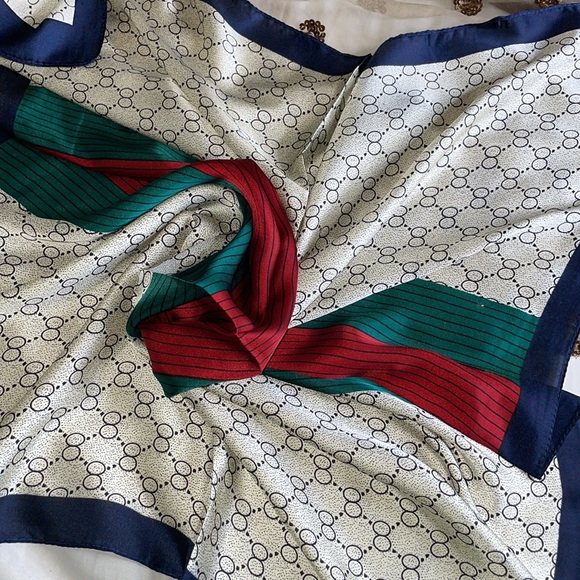 Stylish Square Scarf Thin Silky Satin - Picture 3 of 4